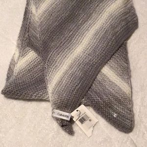 Calvin Klein chic Knit scarf